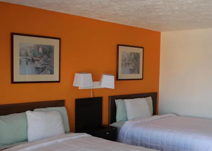 Americas Best Value Inn & Suites Williamstown