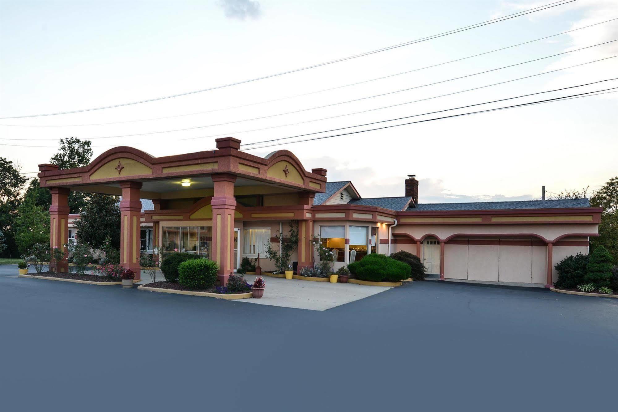 Americas Value & Motel 2*
